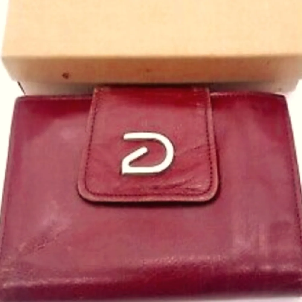 Vintage  Buxton Women BiFold Wallet, Deep Red/Brown